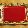 Поднос золотой 38×25×2см с красной бархатной подушкой 